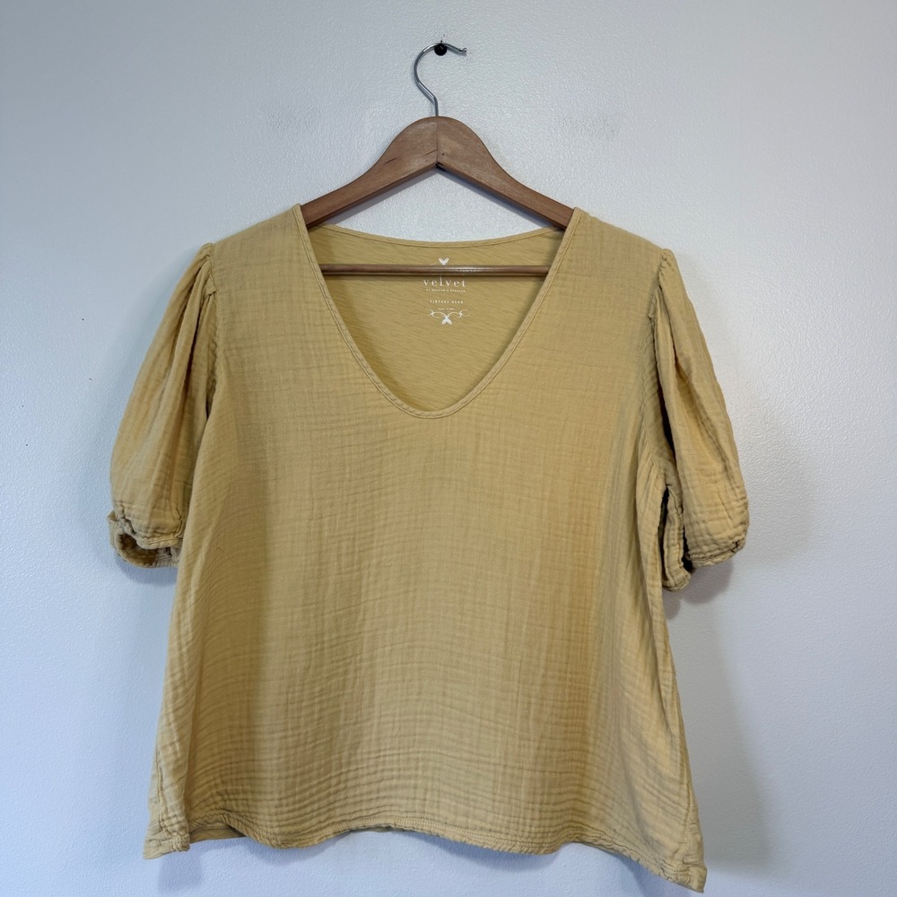 Velvet by Graham & Spencer Mustard Yellow Cotton Gauze Puff Sleeve V-Neck Top‎ S